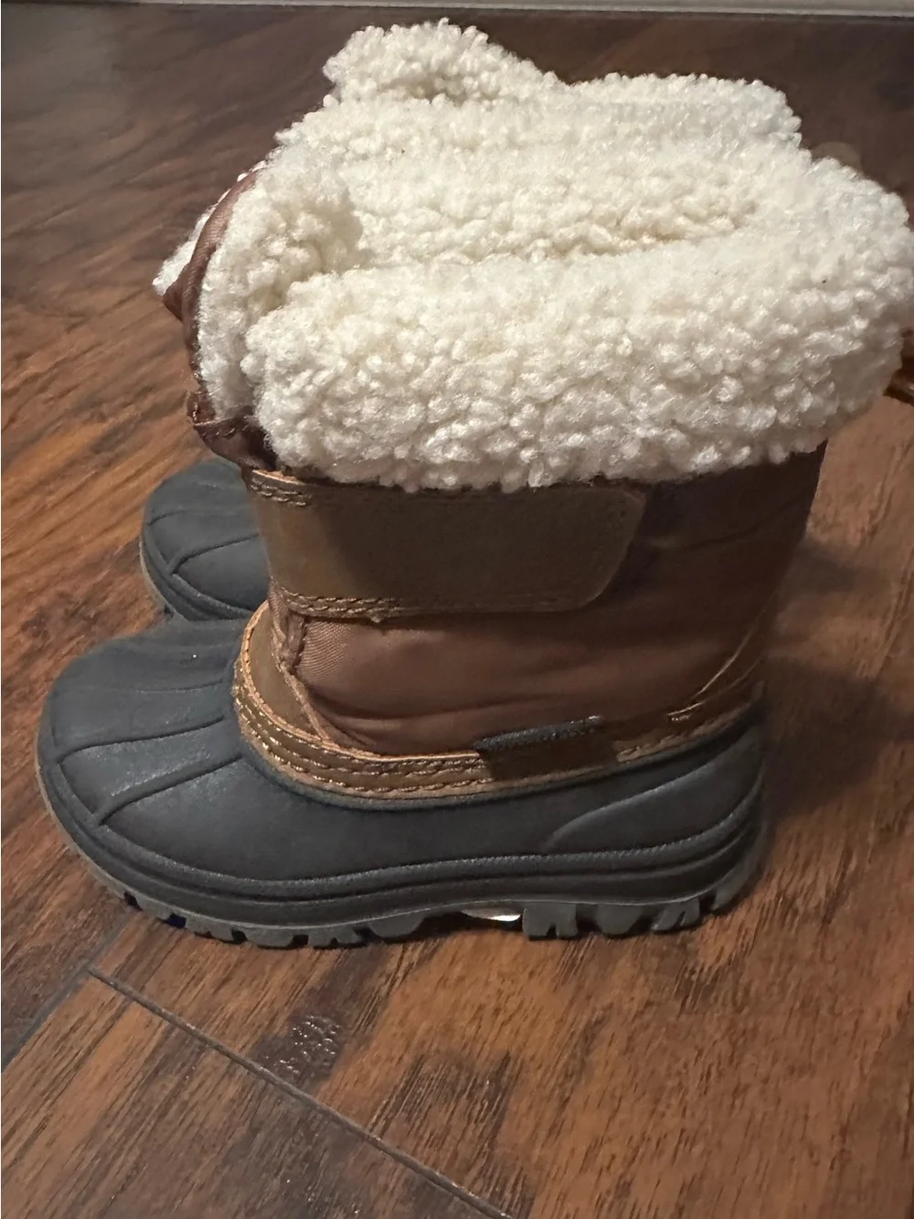 Kids Brown Winter Snow Boots with Cream Sherpa Cuff